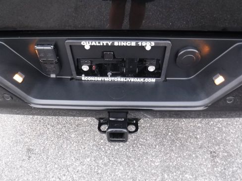 Used 2022 Chevrolet Silverado 1500 ZR2 w/ Technology Package image 8