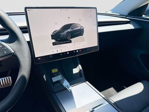 Used 2024 Tesla Model 3 Performance AWD/4WD image 28
