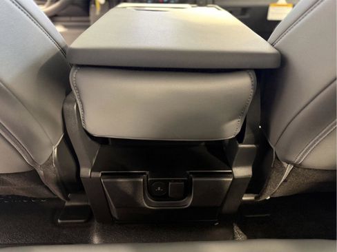 New 2026 Ford F550 4x4 SuperCab Super Duty image 35