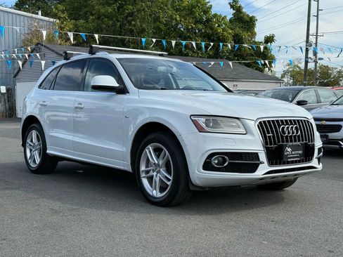 Used 2013 Audi Q5 3.0T Premium Plus w/ Audi MMI Navigation Plus Pkg image 3