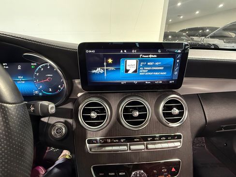 Used 2019 Mercedes-Benz C 300 Cabriolet image 42