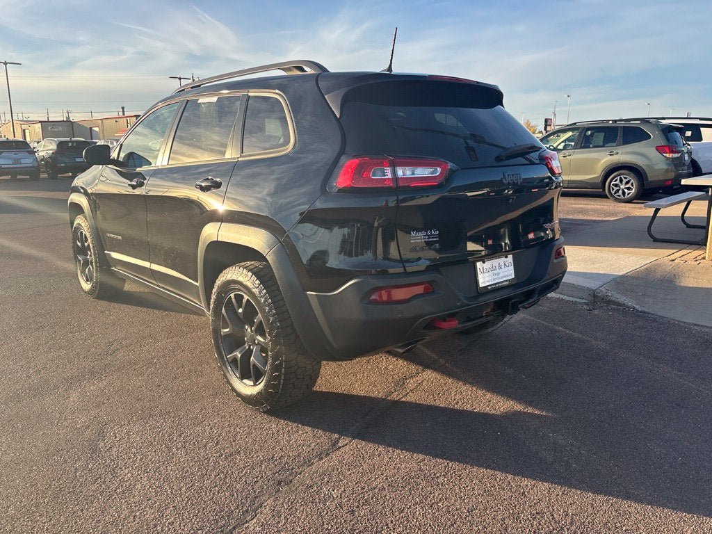 Used 2018 Jeep Cherokee Trailhawk w/ Quick Order Package 27L AWD/4WD image 7