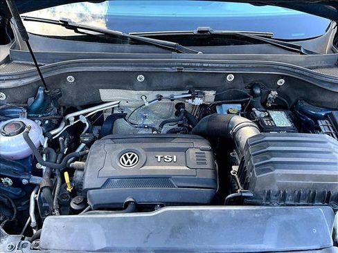 Used 2018 Volkswagen Atlas SE image 11