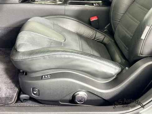 Used 2013 Nissan GT-R Premium AWD/4WD image 26