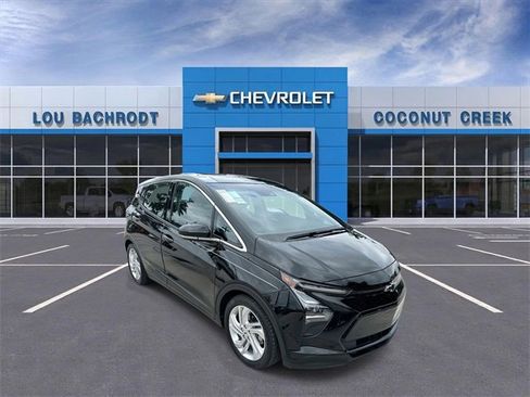 Used 2023 Chevrolet Bolt LT image 1