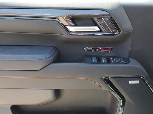 New 2026 GMC Sierra 1500 AT4 w/ AT4 Premium Package AWD/4WD image 18
