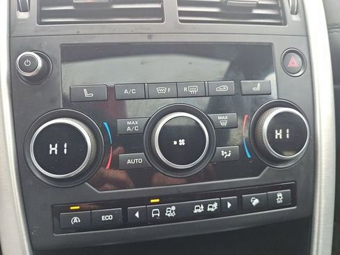 Used 2017 Land Rover Discovery Sport HSE image 31