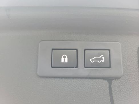 Certified 2025 Subaru Forester Wilderness image 36