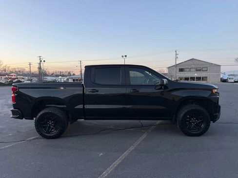 Used 2021 Chevrolet Silverado 1500 LT Trail Boss w/ Convenience Package II AWD/4WD image 4