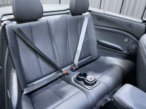 Used 2019 BMW 230i xDrive Convertible w/ Premium Package image 13