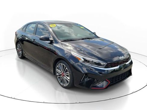 Used 2023 Kia Forte GT FWD image 3