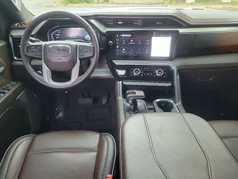 Certified 2023 GMC Sierra 1500 Denali w/ Denali Reserve Package AWD/4WD image 19