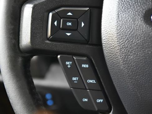 Used 2019 Ford F150 XLT w/ Equipment Group 302A Luxury AWD/4WD image 19