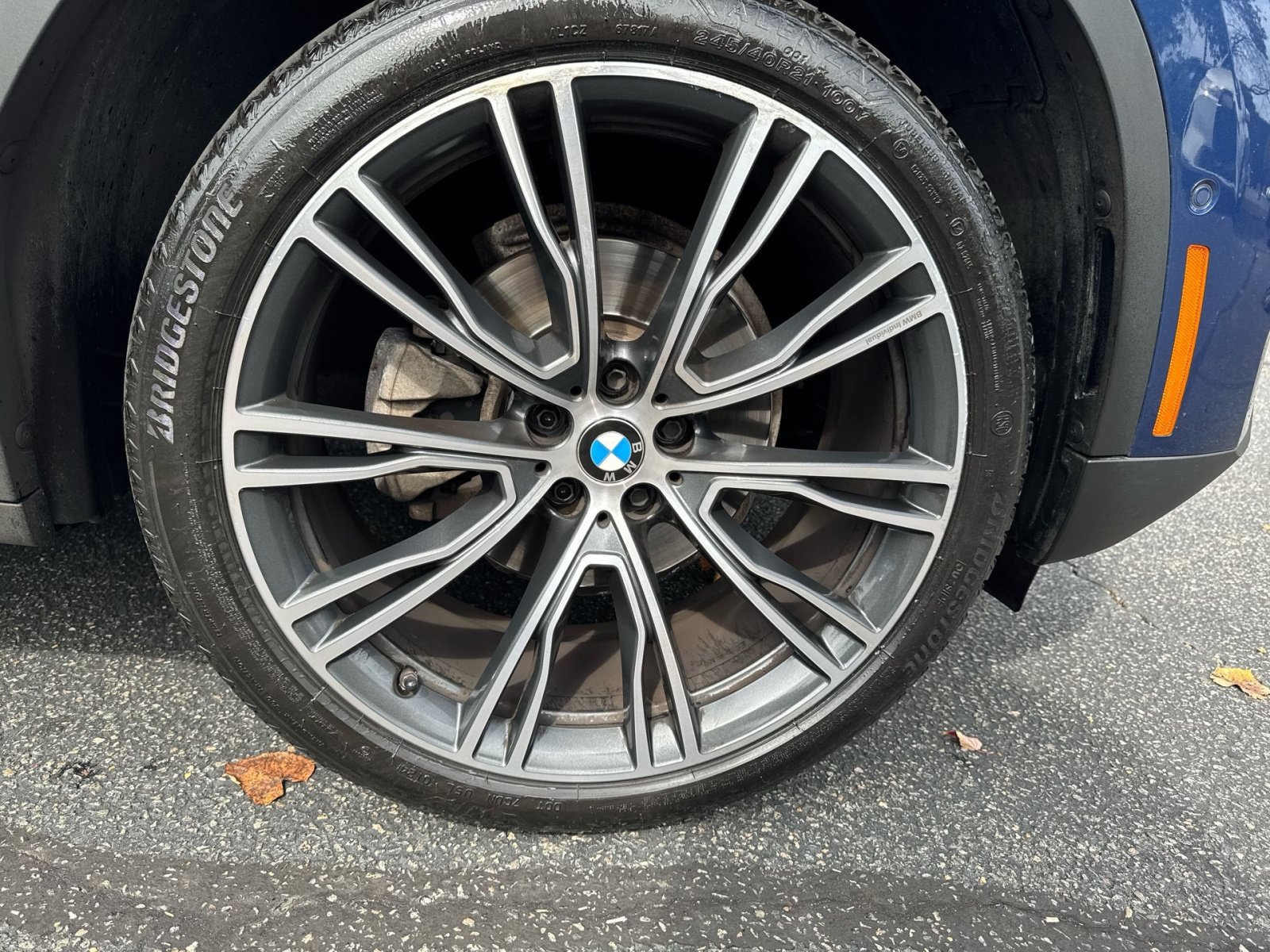 Certified 2024 BMW X3 xDrive30i w/ Premium Package w/ZPA AWD/4WD image 2