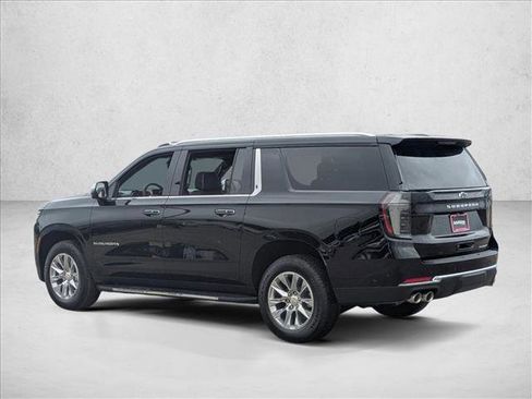 New 2026 Chevrolet Suburban Premier w/ Sun And Tow Package image 7