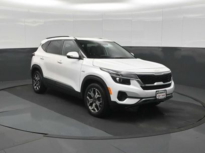 Used 2023 Kia Seltos EX