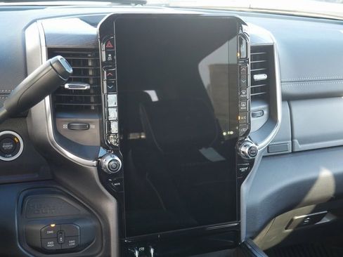 Used 2025 RAM 2500 Laramie image 18