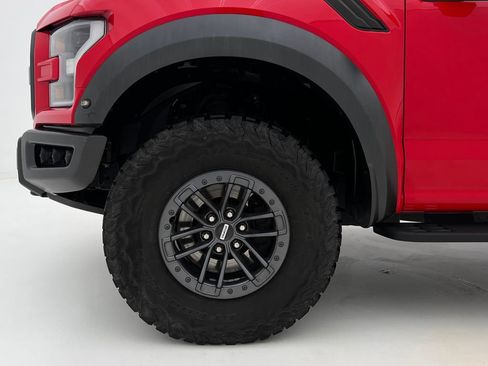 Used 2020 Ford F150 Raptor w/ Equipment Group 802A Luxury image 26