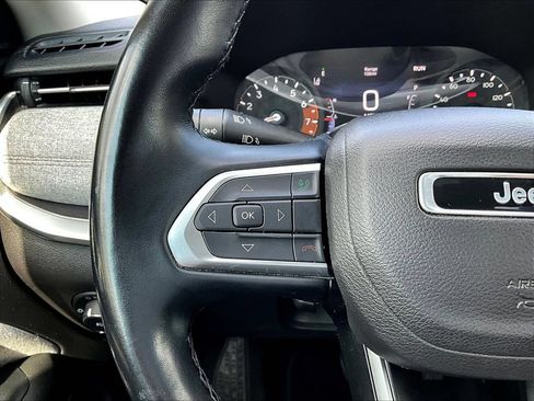 Used 2022 Jeep Compass Latitude AWD/4WD image 15