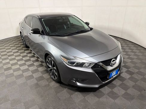 Used 2016 Nissan Maxima SR FWD image 1