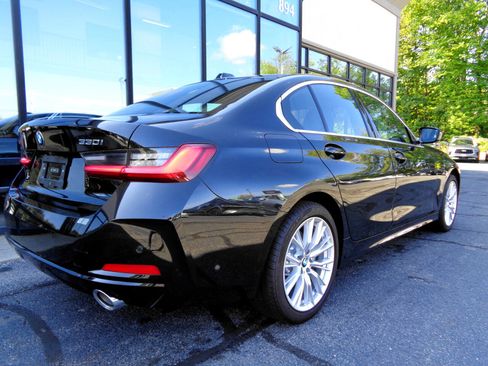 Used 2024 BMW 330i xDrive 330i xDrive Sedan image 5