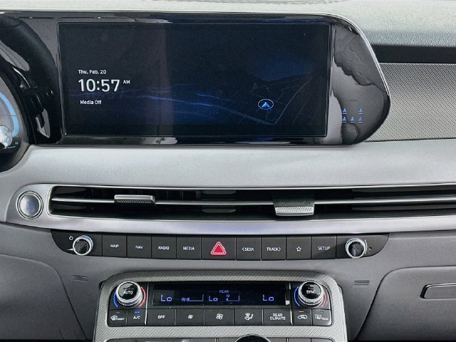 Used 2025 Hyundai Palisade SEL FWD image 16