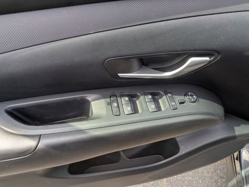Certified 2023 Hyundai Tucson SEL AWD/4WD image 10