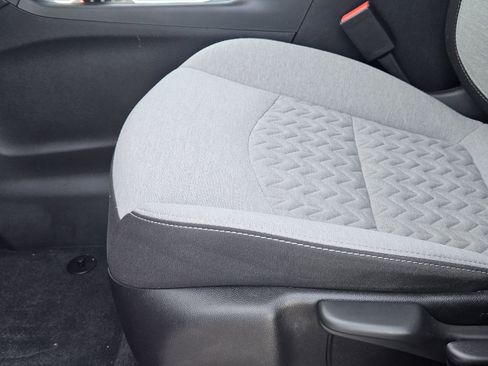 Certified 2023 Chevrolet Equinox LS w/ LPO, Floor Liner Package image 29