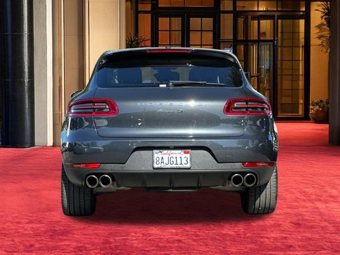 Used 2018 Porsche Macan S image 11