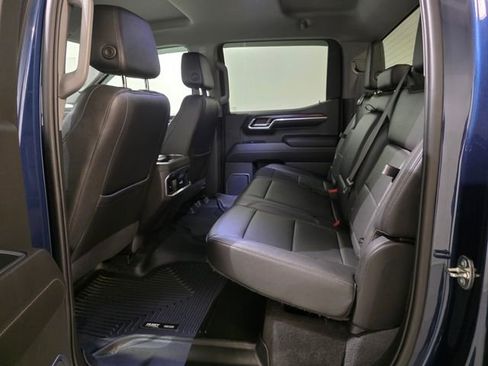 Certified 2022 GMC Sierra 1500 SLT w/ SLT Convenience Package image 26