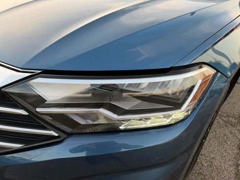Used 2020 Volkswagen Jetta SE FWD image 33