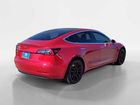 Used 2018 Tesla Model 3 Long Range image 5