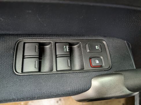 Used 2011 Honda CR-V SE image 13