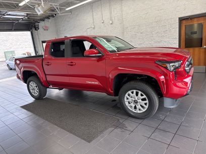 New 2025 Toyota Tacoma SR5