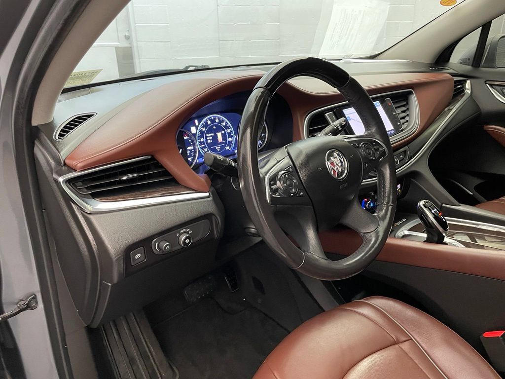 Used 2020 Buick Enclave Avenir w/ Avenir Technology Package FWD image 21
