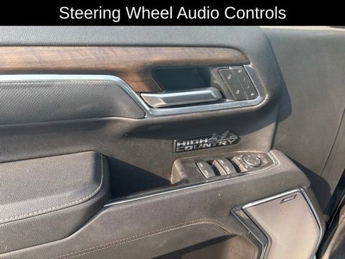 Certified 2025 Chevrolet Silverado 1500 High Country w/ High Country Premium Package AWD/4WD image 12