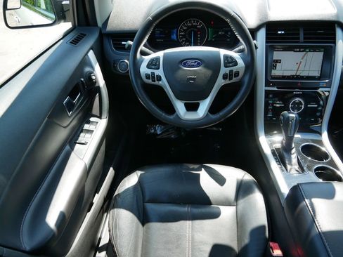 Used 2014 Ford Edge Limited w/ Equipment Group 301A AWD/4WD image 12
