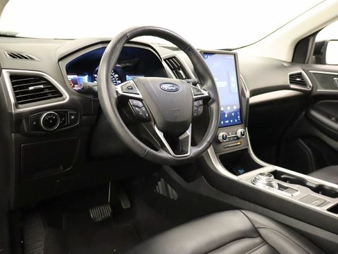 Used 2024 Ford Edge SEL AWD/4WD image 14