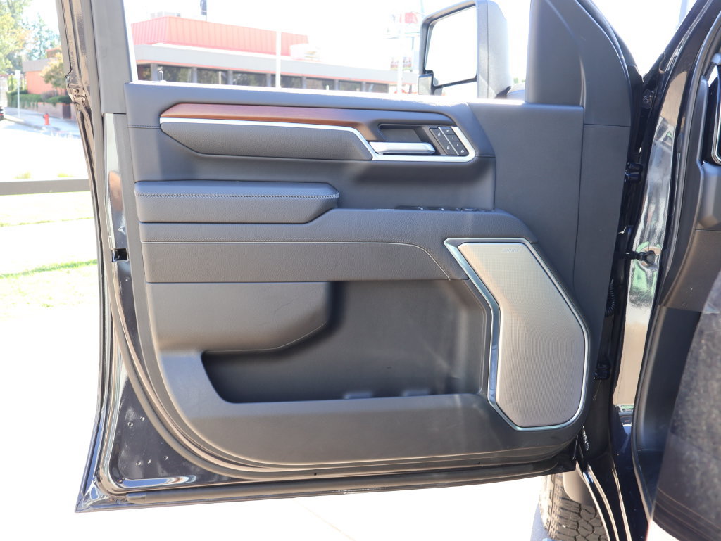Certified 2026 GMC Sierra 2500 Denali w/ Denali Reserve Package AWD/4WD image 38