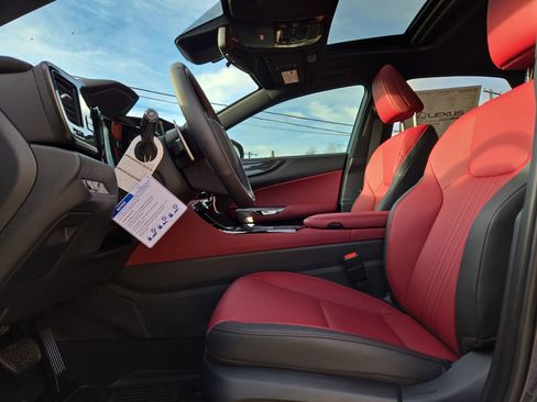 New 2026 Lexus NX 350h 350h Premium image 16