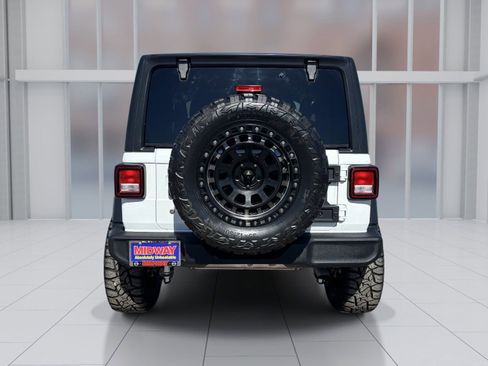 Used 2020 Jeep Wrangler Sport AWD/4WD image 5