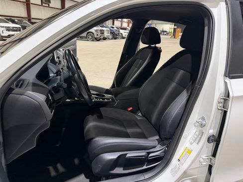 Used 2023 Honda Civic Sport image 14