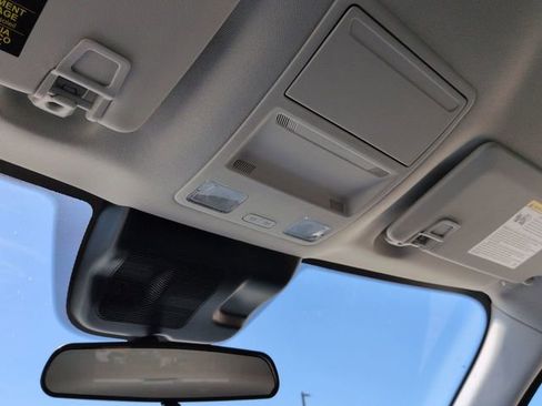 New 2026 Ford Maverick XL image 21