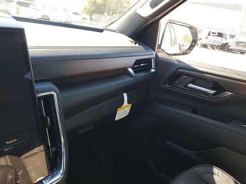 New 2026 GMC Yukon XL Denali w/ Sun & Power Step Package image 25