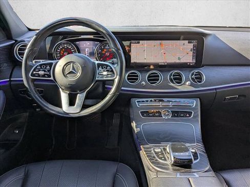 Used 2019 Mercedes-Benz E 300 image 18