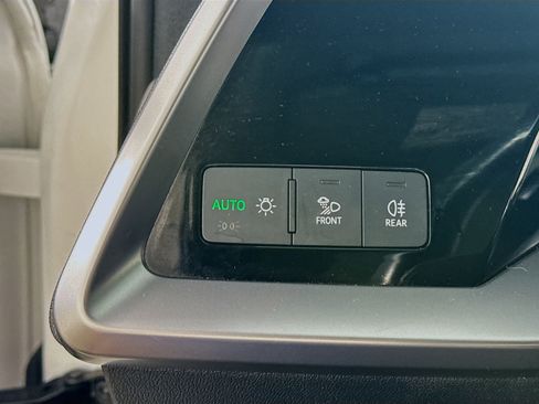 Used 2024 Audi A3 2.0T Premium image 13