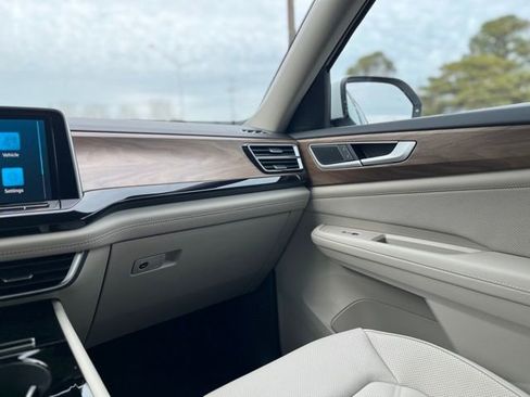 New 2026 Volkswagen Atlas SE AWD/4WD image 28