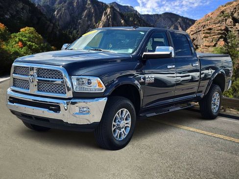 Used 2017 RAM 2500 Laramie w/ Off Road Package AWD/4WD image 2