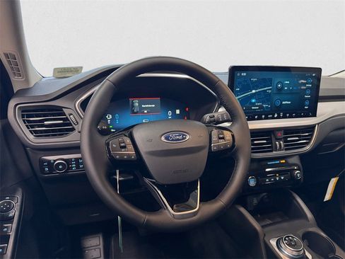 New 2025 Ford Escape SE w/ PHEV Premium Package image 12