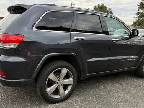 Used 2014 Jeep Grand Cherokee Overland image 10